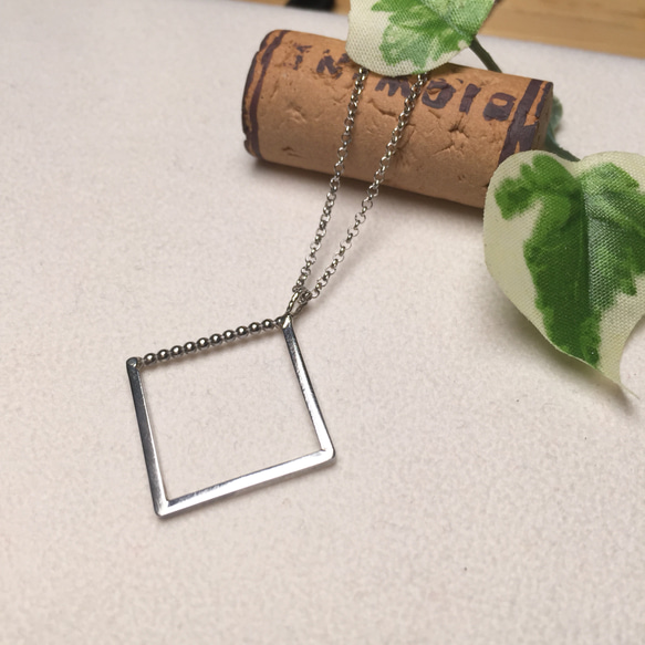 Mi Tesoro 豆豆方套鍊-Little Beans STERLING SILVER Necklace 第1張的照片