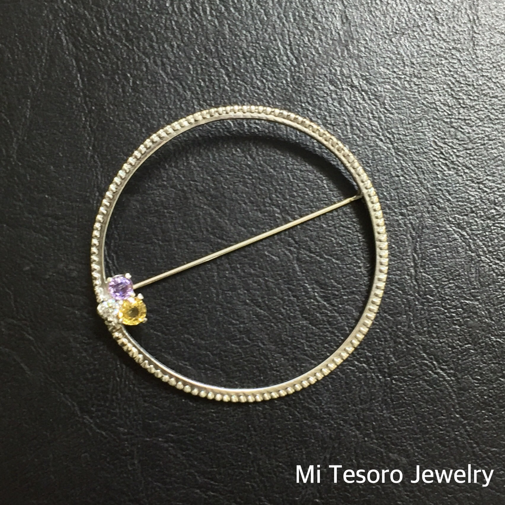 みてそろサファイアブローチ・サファイア天然石ブローチを走らせる時間