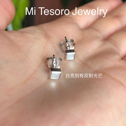 Mi Tesoro 簡約時尚的貼式珠母貝耳環/穿耳/耳針マザーオブパールイヤリング 第3張的照片