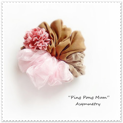 Ping Pong Mum；フラワーギフト シュシュ；ピンク オーガンジー ブラウン ベージュ・大人かわいい プレゼント 1枚目の画像