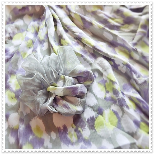 花曇り ennui gray；シュシュ 紫陽花 グレー オーガンジー・上品 シック 大人色 透明感 4枚目の画像