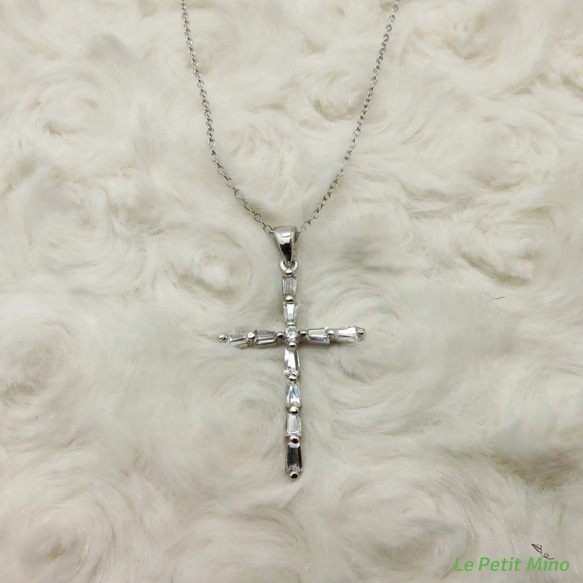 925 Silver Cross Necklace Trapezoid shaped Twinkle Zircon 9枚目の画像