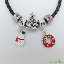 聖誕Party Queen-斜紋編織皮繩手鍊-黑色-禮盒裝-吊飾款式隨機出貨 第1張的照片
