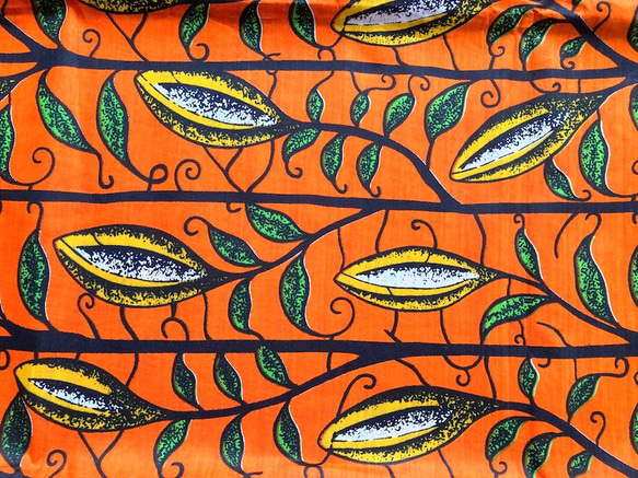 アフリカンプリント 生地 アフリカ布004 ボタニカル 植物 幅110 長さ90 手作り ハンドメイド オレンジ色 1枚目の画像