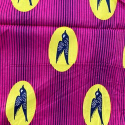 アフリカンプリント 生地 アフリカ布014 ツバメ ピンク 幅119 長さ260 手作り ハンドメイド 1枚目の画像