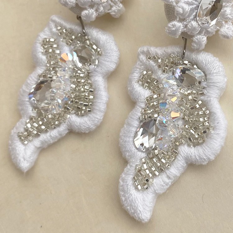 刺繍ビジュ　ピアス　アクセサリー　Brand：RAIME　H.R.h_26