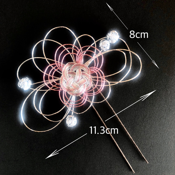 髪飾り 水引35 フラワー 梅松 シルバーとシャイニーピンク シルバー玉結び 3枚目の画像