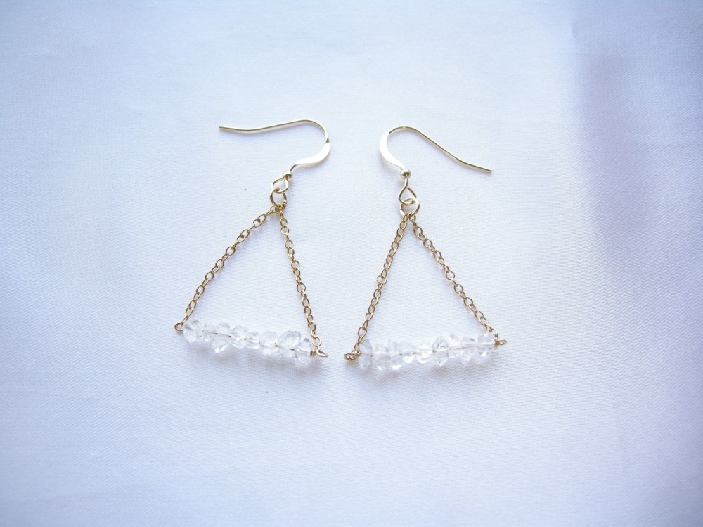 14kgf ニューヨーク産 ハーキマーダイヤモンド トライアングル ピアス or ノンホールピアス 天然石