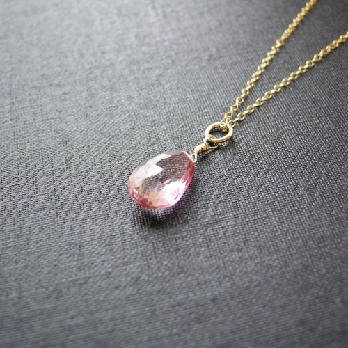 14kgf　ピンクトパーズのひと粒雫チャーム 14kgfピンクトパーズのひと粒雫チャーム