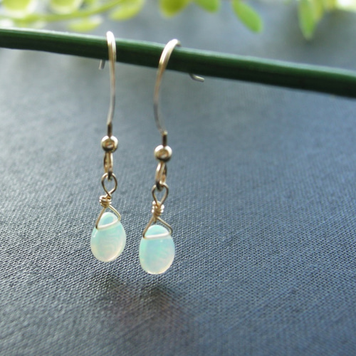 みっちゃん◆エチオピアオパールピアス✧14kgf みっちゃん様専用◇エチオピアオパールピアス✧14kgf - メルカリ