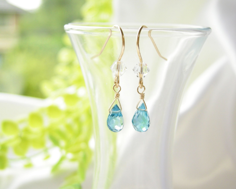 14kgf ロンドンブルートパーズ ドロップ ピアス 天然石 水晶付き