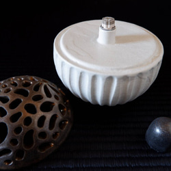 【SALE】金彩白フレグランスランプＭ１ 5枚目の画像