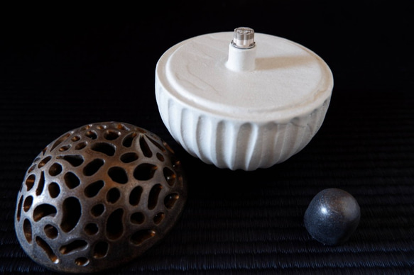 【SALE】金彩白フレグランスランプＭ１ 5枚目の画像