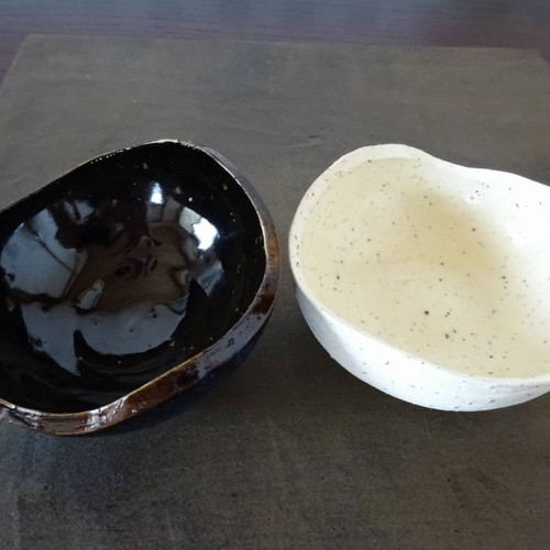 皆空窯 香合 灰釉 お香入れ 茶道具 小物入れ 皆空窯 香合 灰釉 お香入れ 茶道具 小物入れ