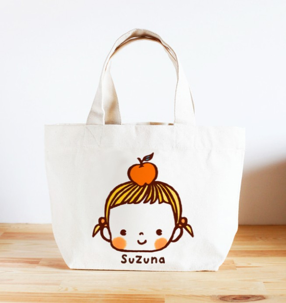 名前が入れられるキッズトートバッグ（りんごとベビーおさげ