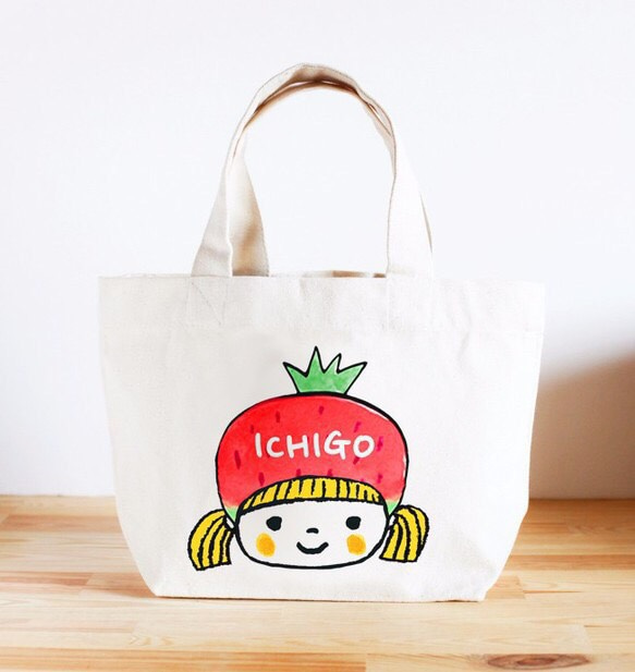 名前が入れられるキッズトートバッグ（ツインテールのいちごちゃん
