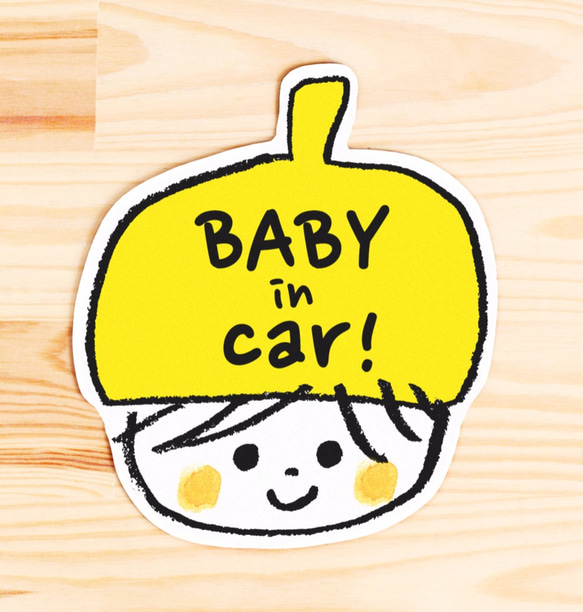 BABY IN CAR ベビーインカー　マグネットステッカー(イエロー） 1枚目の画像