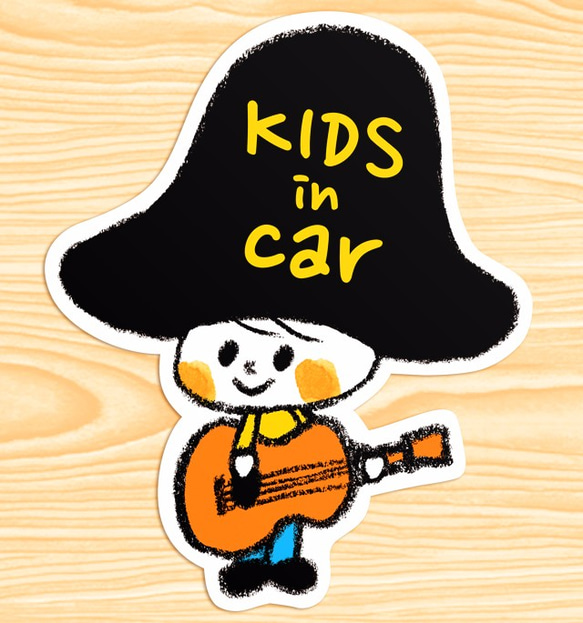 KIDS IN CAR キッズインカー マグネットステッカー(きのこ帽子） 1枚目の画像