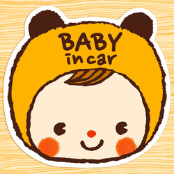 BABY IN CAR マグネットステッカー(YELLOWくまチャン） 1枚目の画像