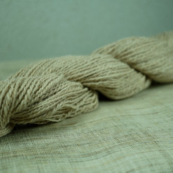アルパカ100%双糸(手紡ぎ糸)ベージュ 3枚目の画像