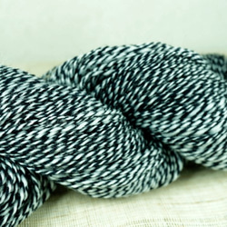 藍染風細糸(手紡ぎ糸)コリデール 5枚目の画像