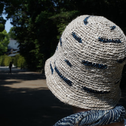 春夏用・リネンとスーピマ綿の手紡ぎ糸の帽子 1枚目の画像