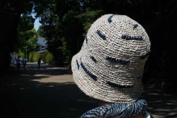 春夏用・リネンとスーピマ綿の手紡ぎ糸の帽子 1枚目の画像