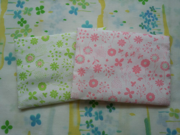 ◆手縫い☆選べる2枚組☆ティッシュケース☆お花ビーズ付ピンク・黄緑☆リボン付きピンク・黄緑 6枚目の画像
