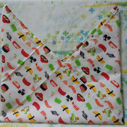 【手縫い】あづま袋☆横32㎝☆お寿司柄・淡いクリーム色☆お弁当袋・エコバック・バッグインbag 4枚目の画像