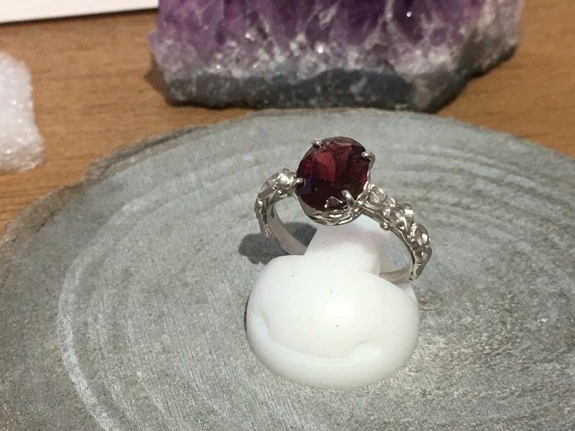 シルバーガーネットリング