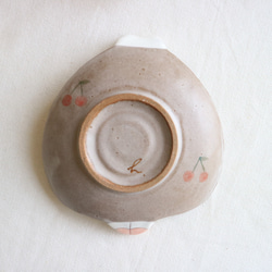 ワンピースの小皿（くま・さくらんぼ） 3枚目の画像