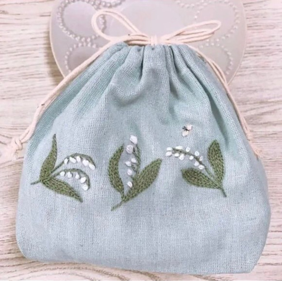 handmade⚘スズラン刺繍のハーフリネン巾着⚘ex.樋口愉美子 ミナ