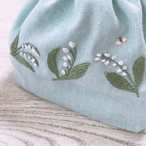 ミナペルホネン land theater リネン 刺繍 ブラウス 38 水色 ミナペルホネン land theater リネン 刺繍 ブラウス 38 水色
