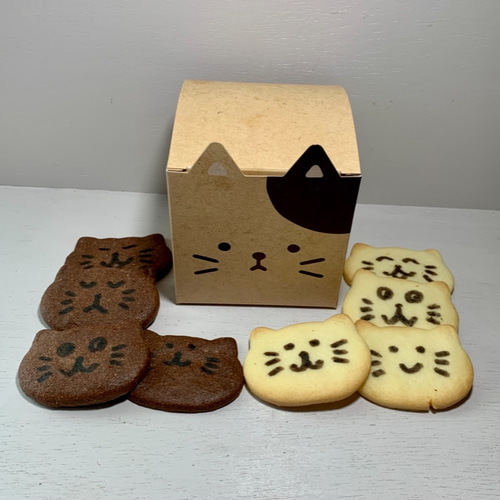 かわいいニャー♪ にゃんこクッキー（8枚入り）【保存料着色料なし