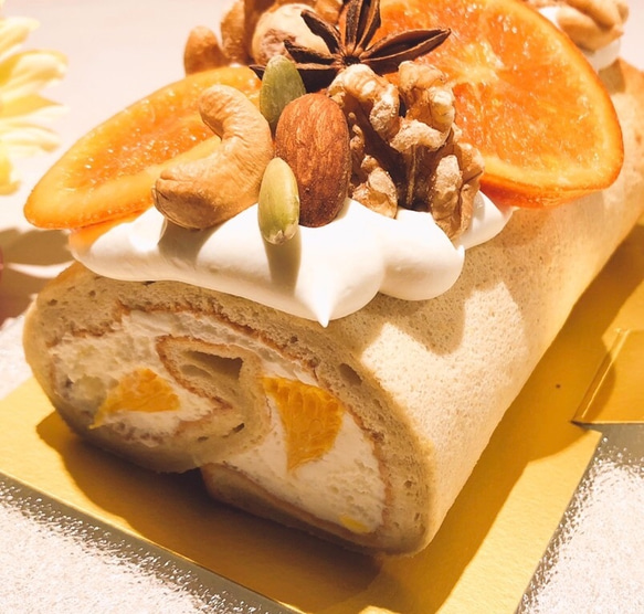 甘さ控えめ紅茶とオレンジのロールケーキ(10cm)【保存料着色料なし】 2枚目の画像