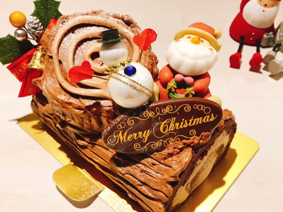 【クリスマス限定】ブッシュドノエル（保存料着色料なし） 1枚目の画像