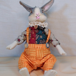 調皮馬戲團兔兔手感娃娃。送禮。悠閒生活。精緻收藏。 第2張的照片