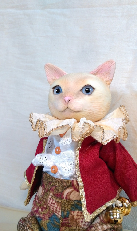 古典的な鐘猫猫は人形を感じます。贈り物をする。余暇生活。絶妙なコレクション。 3枚目の画像