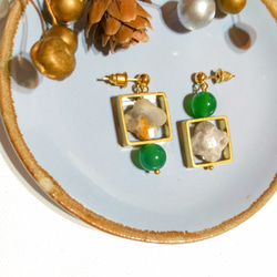 老窗花天然石黃銅耳環（綠） 第1張的照片