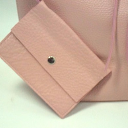 NO.137010 横型(小)上質レザートートバッグ（ポーチ付）ベビーピンク　底板底鋲付き 4枚目の画像