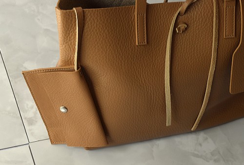 No.137015横型(中)ベージュ最高級上質レザートートバッグ