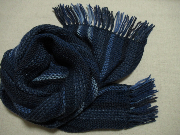 冬の海色の手織りウールマフラー　196cm 1枚目の画像