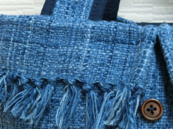 藍染手織り布フリンジミニトートバッグ 6枚目の画像
