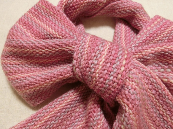手織りウールマフラー ピンクバリエーション５ 1枚目の画像