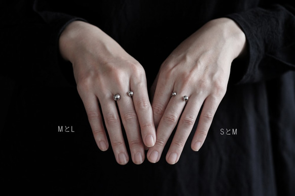 MとL2つの玉の指輪（silver） 6枚目の画像