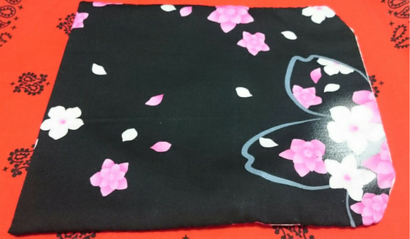 【御朱印帳・袋付】桜と牡丹・黒 4枚目の画像