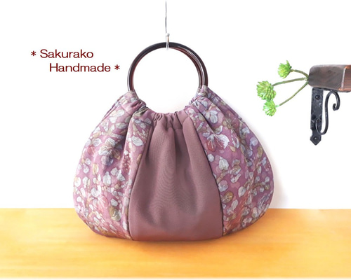 （最終値下げ）作家物　山葡萄のデザインバッグ　着物リメイクパッチワーク 最終値下げ）作家物山葡萄のデザインバッグ着物リメイクパッチワーク