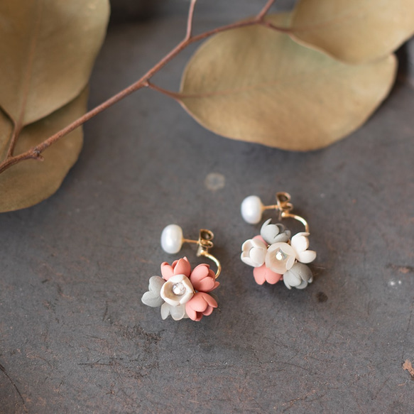 14KGF / 淡水珍珠和花朵耳環 / 耳夾 / 珊瑚粉 第3張的照片