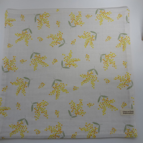 ３０㎝角*Flower*3*やわらかガーゼハンカチ*1枚*ハンドメイド 30㎝角*Flower*3*やわらかガーゼハンカチ*1枚*ハンドメイド