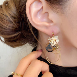 coco vanilla* 白銀flower × べっ甲 ピアス(イヤリング)* ピアス